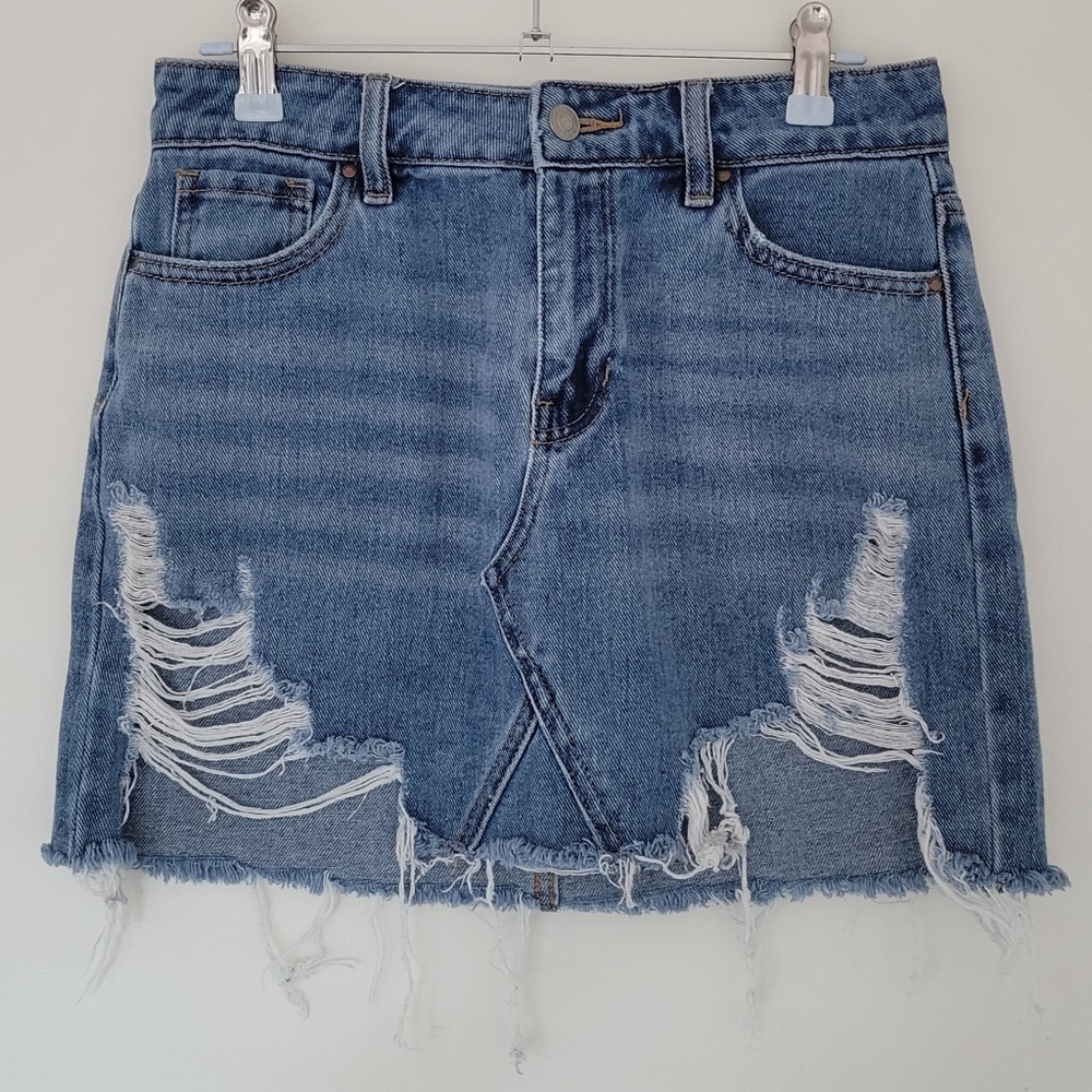 PACSUN Classic Casual Distressed Denim Mini Skirt 25